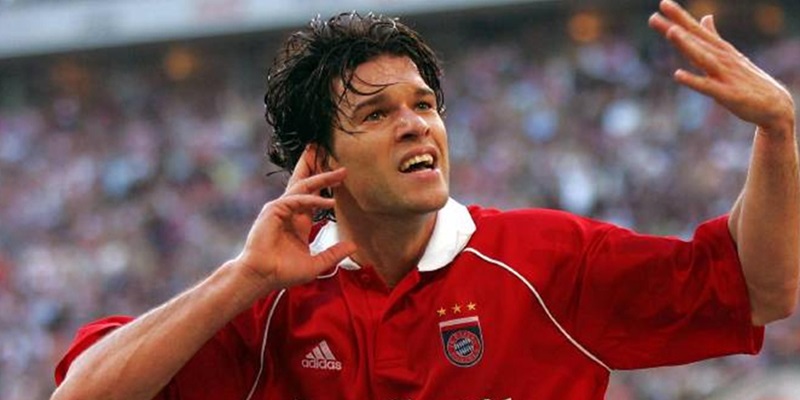 Ballack đã có nhiều đóng góp cho Bayern Munich khi là một trụ cột quan trọng