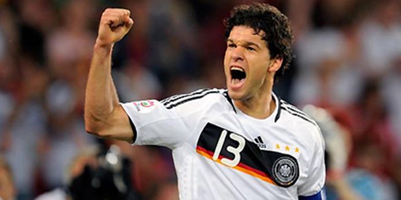 Tìm hiểu thông tin về huyền thoại Michael Ballack